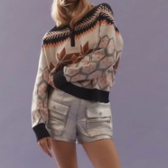 NWT! ANTHROPOLOGIE Silver Metallic Faux Leather Shorts Size 6 - Picture 12 of 13